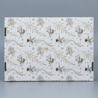 Коробка подарочная новогодняя складная &laquo;Роскошь золота&raquo;, 30,7 х 22 х 9,5 см, Новый год