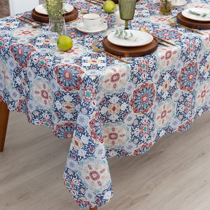Скатерть Доляна &laquo;Узоры&raquo; 145х220 см, 100% п/э