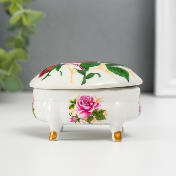 Шкатулка керамика на ножках Шкатулка керамика на ножках "Роза" 6,1х7,7х4,8 см