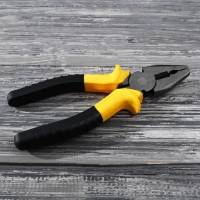 Набор инструментов &laquo;Гигант ремонта&raquo; с отверткой индикаторной, 11 предметов