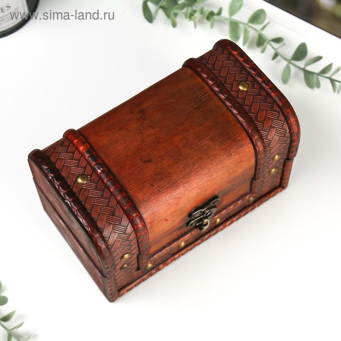 Шкатулка дерево состаренная Шкатулка дерево состаренная "С заклёпками" сундучок 10,5х18х11 см