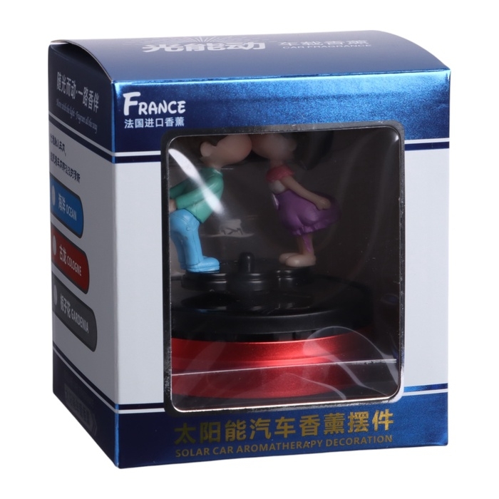 Аксессуар на панель автомобиля с ароматизатором, парочка, пластик Аксессуар на панель автомобиля с ароматизатором, парочка, пластик