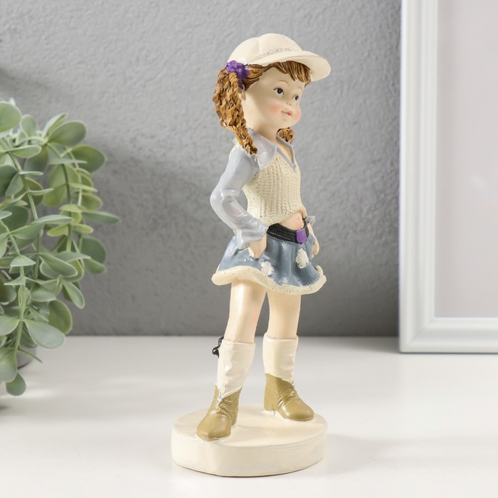 Сувенир полистоун "Девочка модница" МИКС 18х7,5х7 см