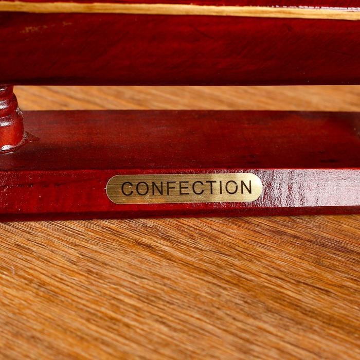 Корабль сувенирный средний &laquo;Трёхмачтовый&raquo;, паруса бежевые, 49 х 42 х 8 см