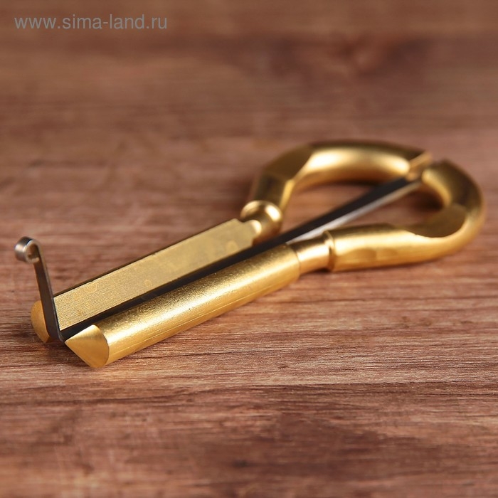 Комус Темарцева,басовый Комус Темарцева,басовый