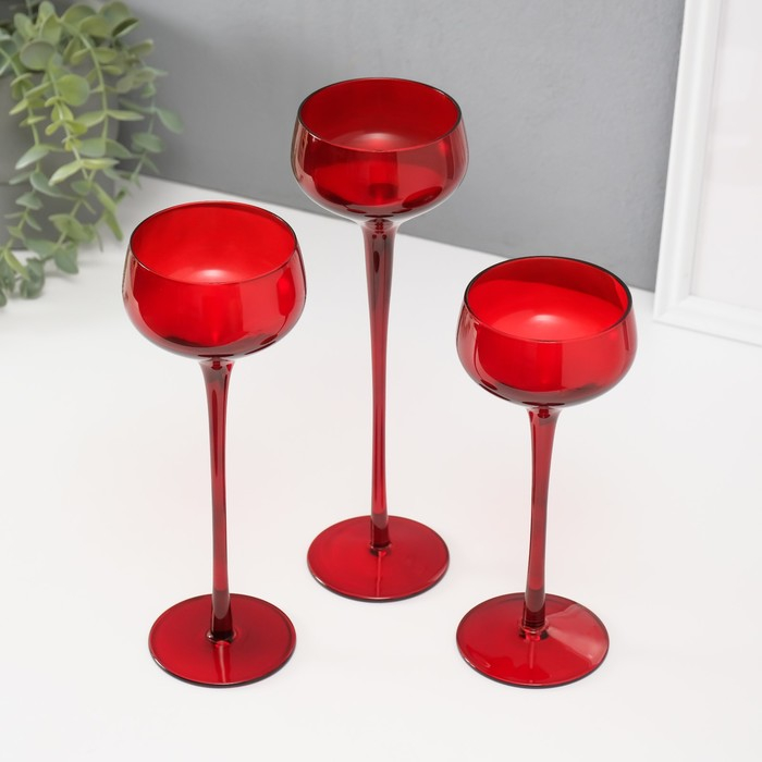 Подсвечник стекло "Бокал-креманка" красный набор 3 шт h- 20, 23, 26х8х8 см
