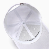 Кепка женская с вышивкой MIST Hearts, белый, р. 56-58 Кепка женская с вышивкой MIST Hearts, белый, р. 56-58