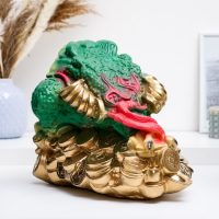 Фигура "Лягушка на монетах" цветная большая 34х25см