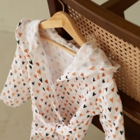 Халат детский муслиновый LoveLife «Сердечки» (3 года, рост 98-104 см) 100% хлопок, 235 гр/м2 Халат детский муслиновый LoveLife «Сердечки» (3 года, рост 98-104 см) 100% хлопок, 235 гр/м2