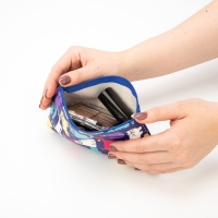 Косметичка на молнии, цвет синий/разноцветный Косметичка на молнии, цвет синий/разноцветный