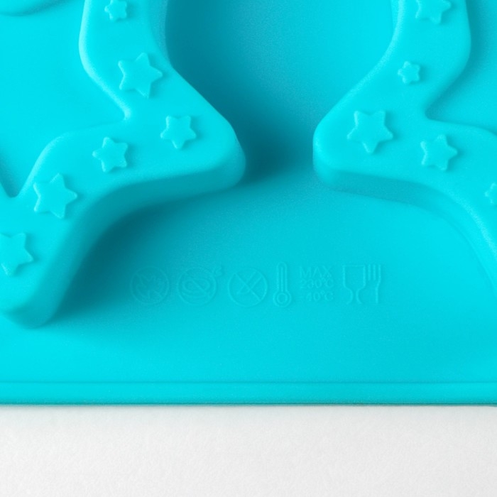 Форма для выпечки Доляна &laquo;Звёздочки&raquo;, силикон, 8 ячеек, 29&times;16&times;2 см, ячейка 6,3&times;6 см, глубина 1,7 см, цвет голубой