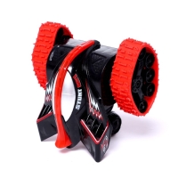 Машина-перевёртыш радиоуправляемая &laquo;Гусеничный&raquo;, работает от аккумулятора, цвет красный