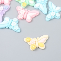 Декор для творчества пластик "Бабочка в ромашках" набор 10 шт