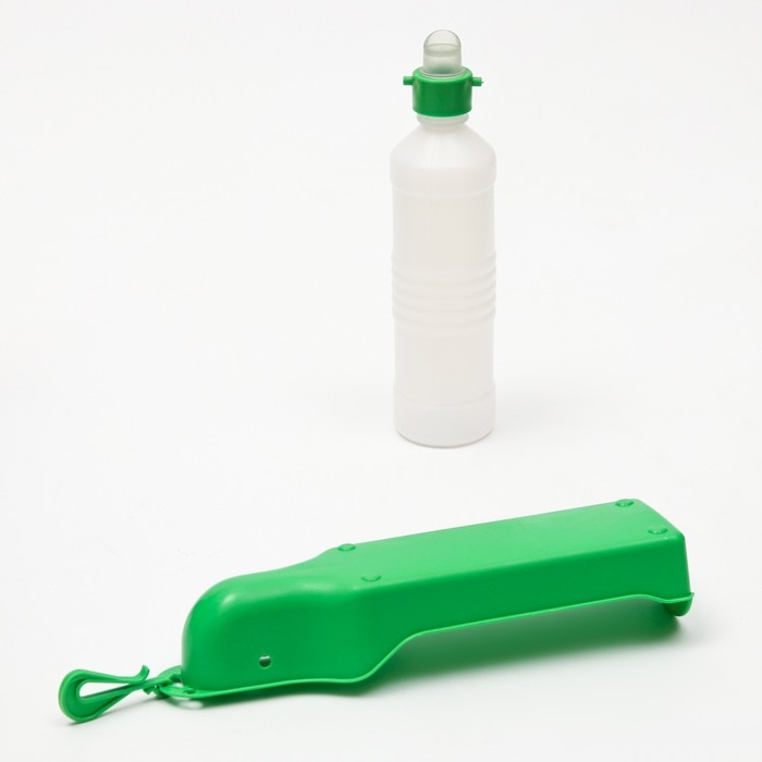 Поилка прогулочная 500 мл, зеленая Поилка прогулочная 500 мл, зеленая