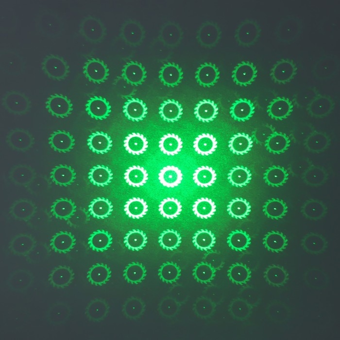 Указка лазерная 12 + 1 насадки от 2 х ААА 7,7х21 см Указка лазерная 12 + 1 насадки от 2 х ААА 7,7х21 см