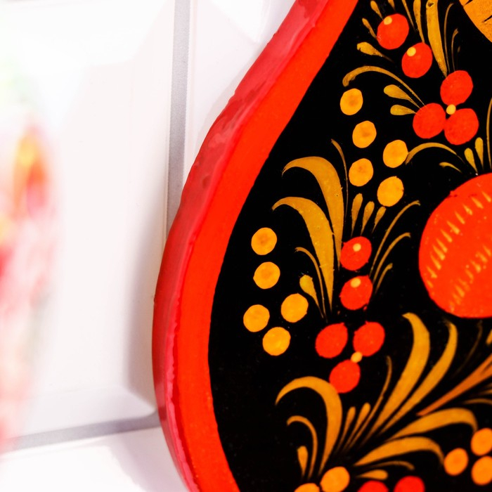 Доска разделочная &laquo;Груша&raquo;, хохлома