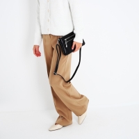 Сумка кросс-боди на молнии, цвет чёрный