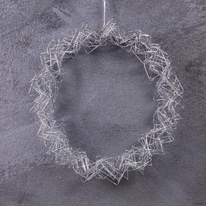 Светодиодная фигура «Венок» 25х25х6 см, 15 LED, батарейки AAx2 (не в комплекте), свечение теплое белое Светодиодная фигура «Венок» 25х25х6 см, 15 LED, батарейки AAx2 (не в комплекте), свечение теплое белое
