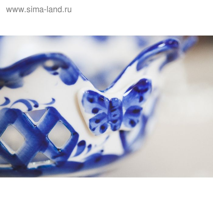 Конфетница «Бабочки», 15×15×8 см, ажурная, гжель Конфетница «Бабочки», 15×15×8 см, ажурная, гжель