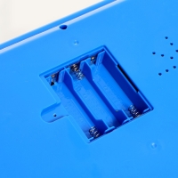 Синтезатор напольный «Музыкальный мир», световые, звуковые эффекты, с микрофоном Синтезатор напольный «Музыкальный мир», световые, звуковые эффекты, с микрофоном