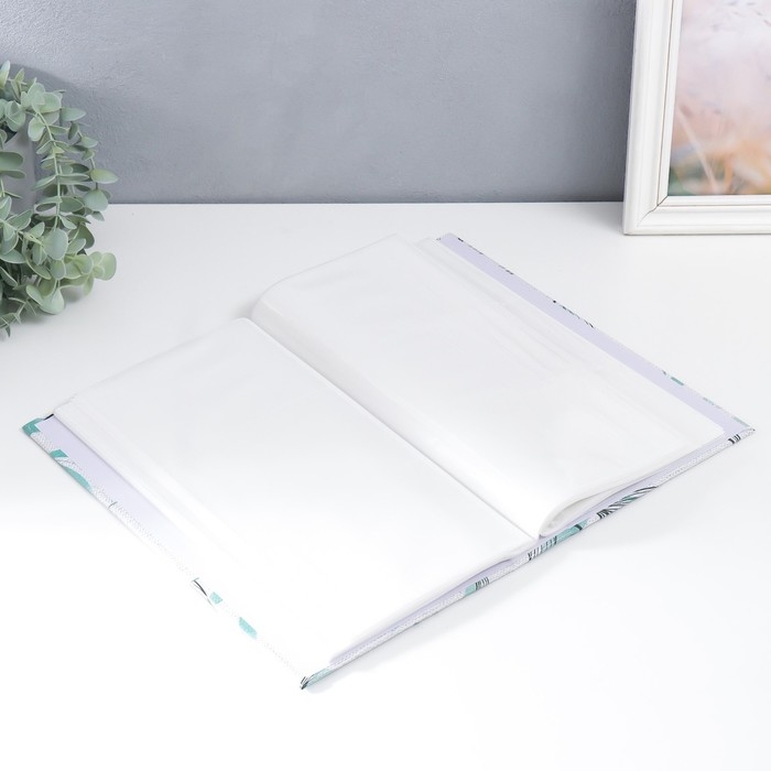 Фотоальбом на 300 фото 10х15 см Фотоальбом на 300 фото 10х15 см "Изящные веточки" крафт 33,5х17,5х5 см