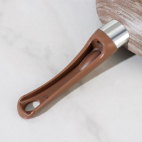 Сковорода глубокая Kantry, d=22 см, стеклянная крышка, пластиковая ручка, антипригарное покрытие, цвет коричневый Сковорода глубокая Kantry, d=22 см, стеклянная крышка, пластиковая ручка, антипригарное покрытие, цвет коричневый