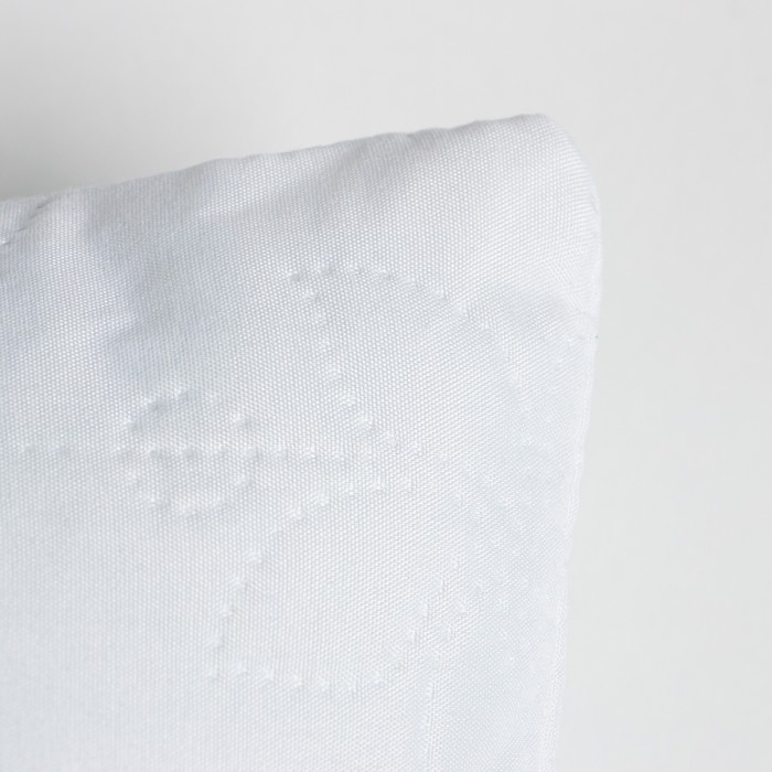 Подушка Эконом Лебяжий пух 70x70см, полиэфирное волокно, вес 480г