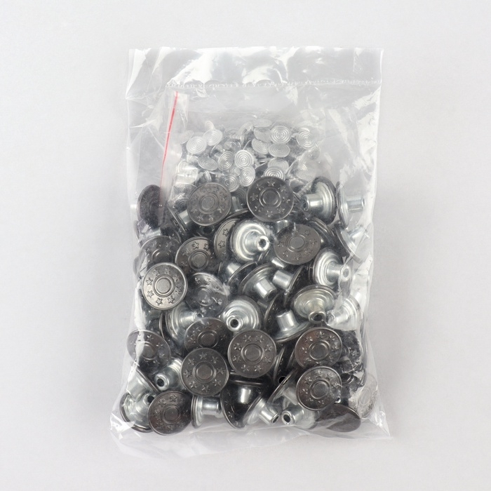 Набор джинсовых пуговиц, 17 мм, 100 шт, цвет чёрный/серебряный Набор джинсовых пуговиц, 17 мм, 100 шт, цвет чёрный/серебряный