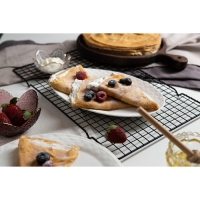 Тарелка фарфоровая обеденная Magistro &laquo;Блик&raquo;, 25&times;16,5&times;1,5 см, цвет белый