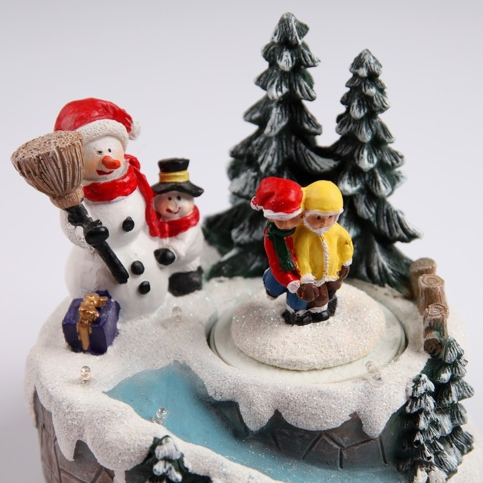 Светодиодная фигура &laquo;Весёлые снеговики&raquo; 20 &times; 20 &times; 16 см, полистоун, батарейки ААх3 (не в комплекте), USB, свечение мульти