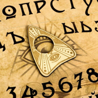 Спиритическая доска для вызова духов, поле (42х55 см), деревянный бегунок, 16+ Спиритическая доска для вызова духов, поле (42х55 см), деревянный бегунок, 16+