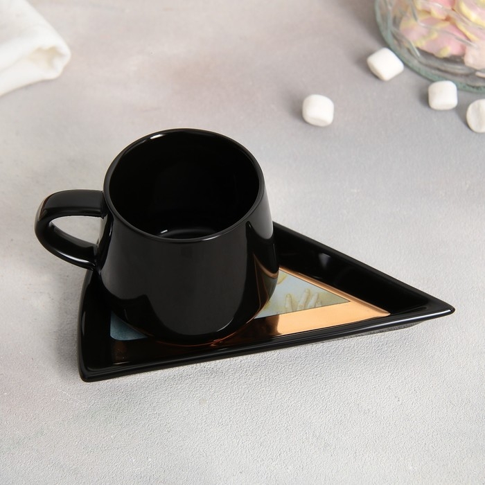 Чайная пара керамическая &laquo;Искусство&raquo;, кружка 130 мл, блюдце 11х14.5 см, цвет чёрный