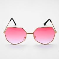 Очки солнцезащитные OneSun, футуристические, 6 х 13.5 см, розовые Очки солнцезащитные OneSun, футуристические, 6 х 13.5 см, розовые
