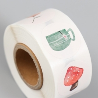 Наклейка бумага "Акварельные рисунки" d=2,5 см 500 шт в рулоне 3х6,5х6,5 см Наклейка бумага "Акварельные рисунки" d=2,5 см 500 шт в рулоне 3х6,5х6,5 см