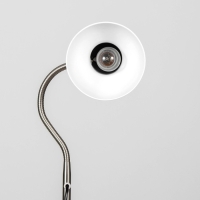 Торшер "Десп" E27 40Вт белый 21х21х165 м Торшер "Десп" E27 40Вт белый 21х21х165 м