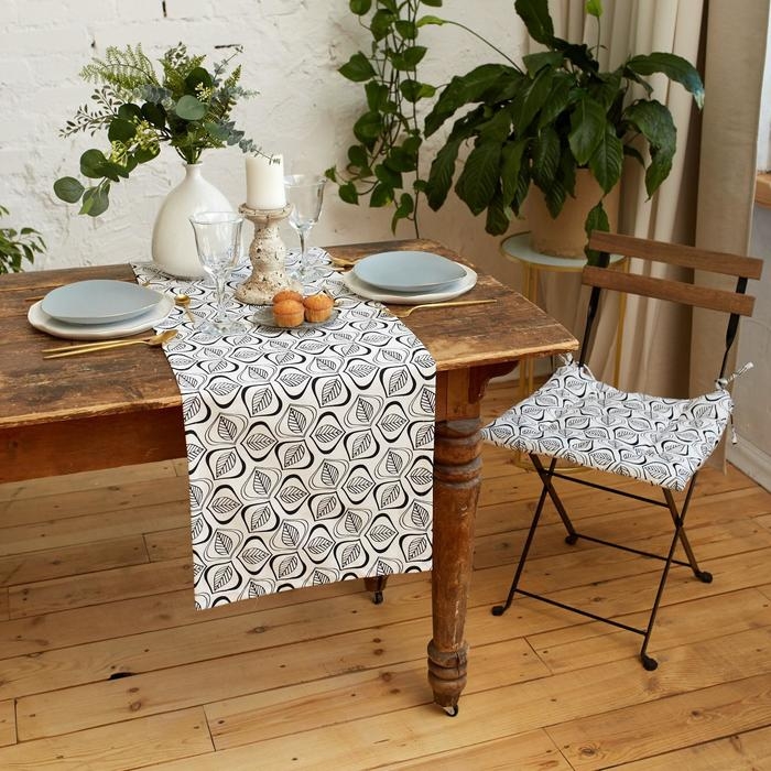 Сидушка на стул Этель Leaves 42х42см, 100% хлопок, 190 г/м2 Сидушка на стул Этель Leaves 42х42см, 100% хлопок, 190 г/м2