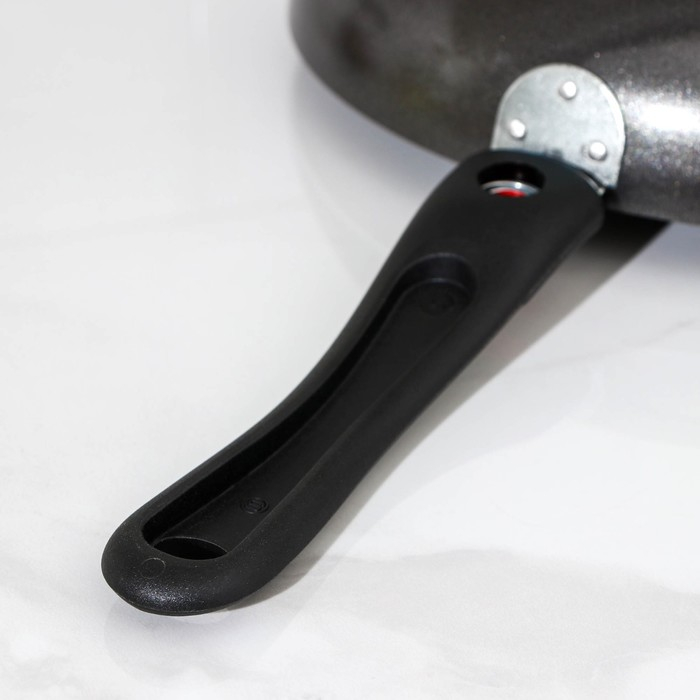 Cковорода Forever, d=26 см, съёмная ручка, стеклянная крышка, антипригарное покрытие, цвет черный Cковорода Forever, d=26 см, съёмная ручка, стеклянная крышка, антипригарное покрытие, цвет черный