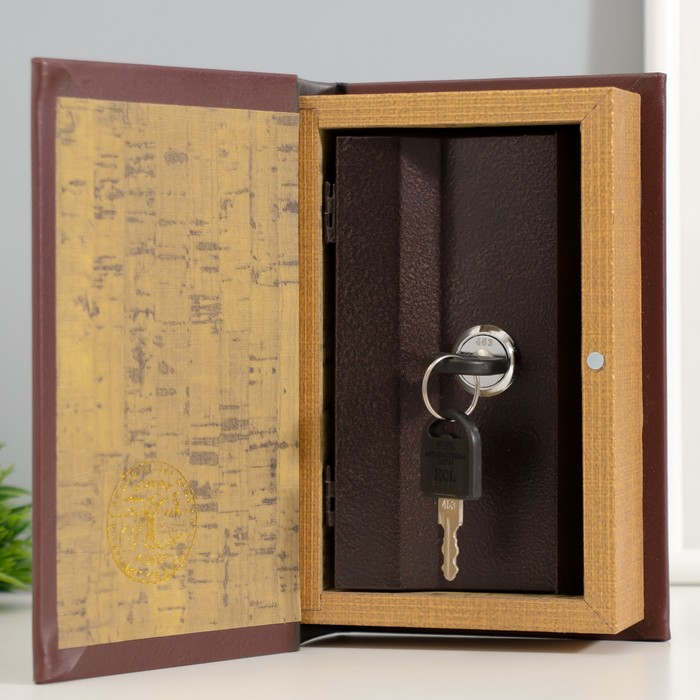 Сейф дерево книга кожзам Сейф дерево книга кожзам "Семейная история" 17х11х5 см