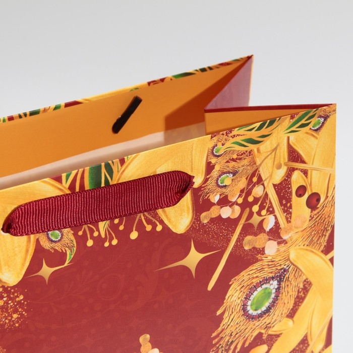 Пакет подарочный новогодний ламинированный &laquo;Жар-птица&raquo;, ML 23 х 27 х 11,5 см, Новый год