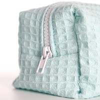 Косметичка на молнии TEXTURA, цвет бирюзовый Косметичка на молнии TEXTURA, цвет бирюзовый