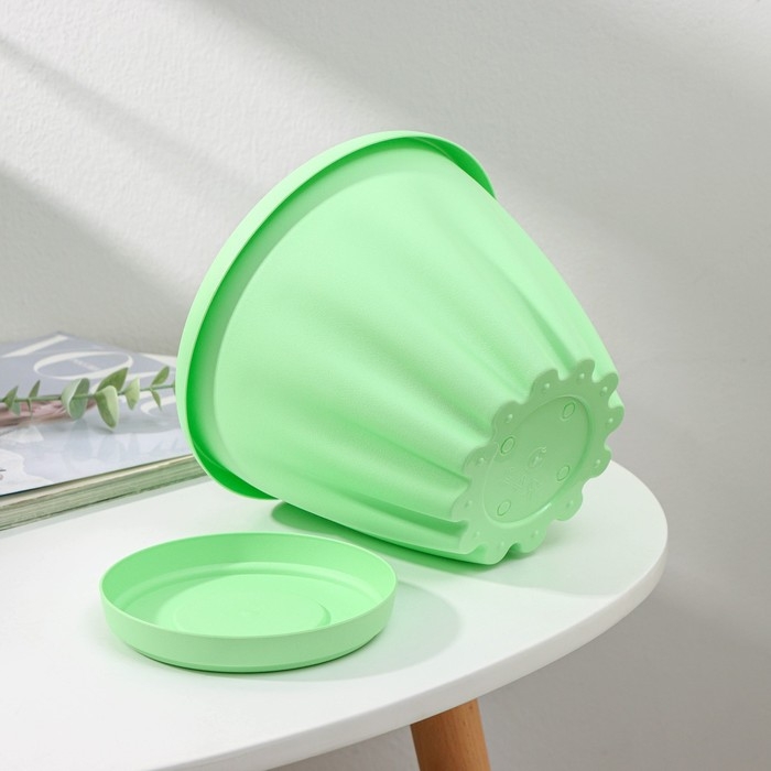 Горшок для цветов с поддоном &laquo;Знатный&raquo;, 2 л, d=18 см, цвет зелёный