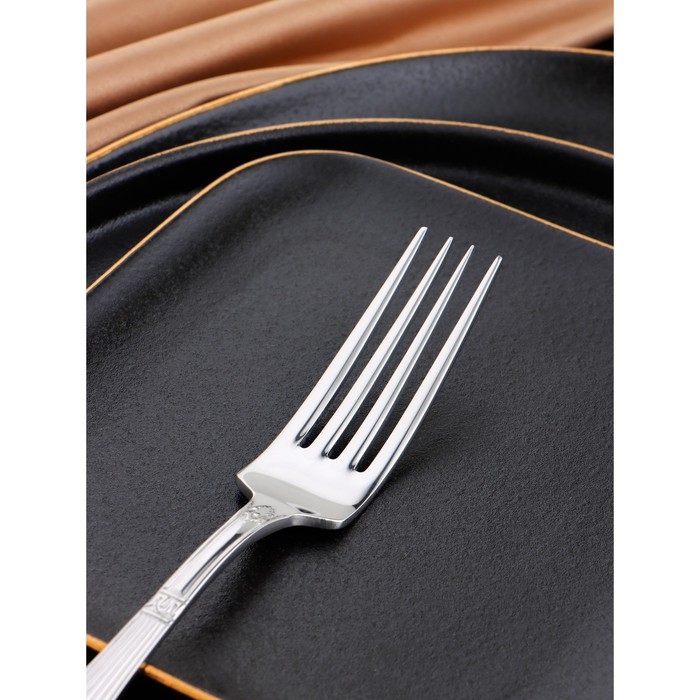 Вилка столовая «Беркли», h=20,6 см, толщина 3 мм, цвет серебряный Вилка столовая «Беркли», h=20,6 см, толщина 3 мм, цвет серебряный