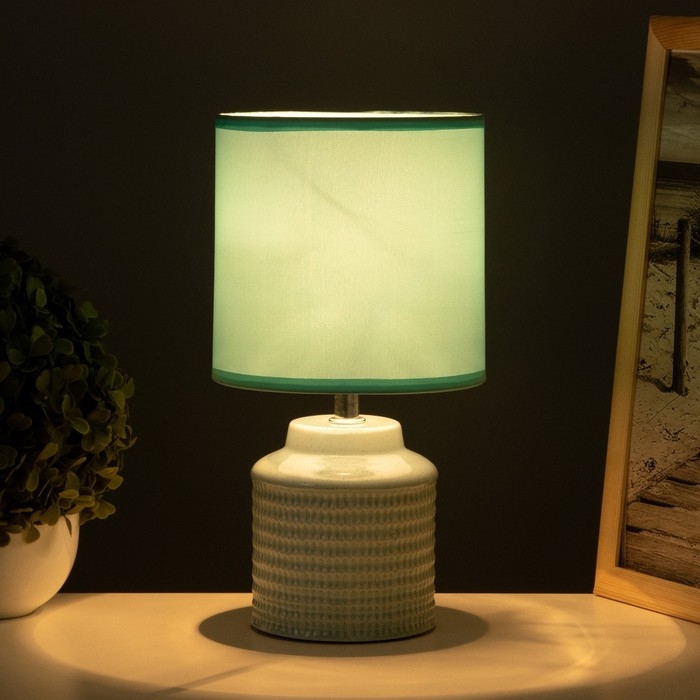 Лампа настольная Лампа настольная "Катрина" 1х40Вт Е14 зеленый 13х13х25см