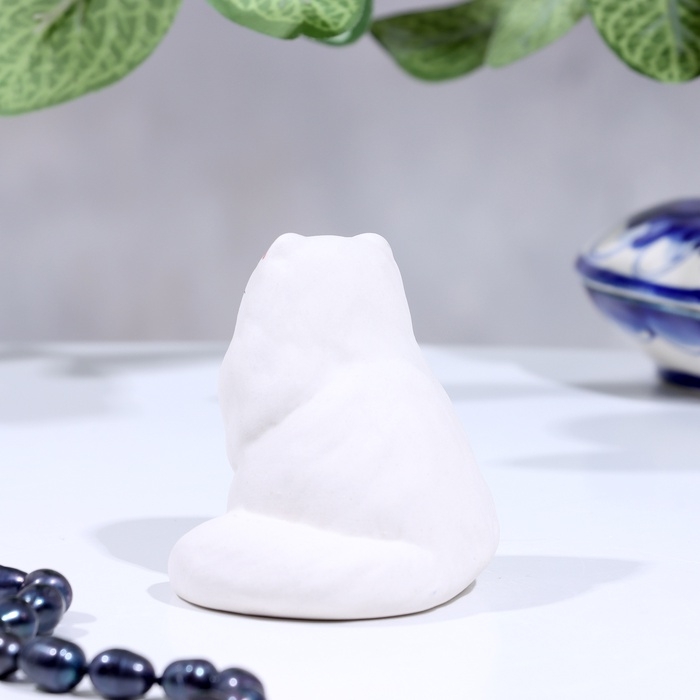 Сувенир "Кошка сидячая", 6х6 см