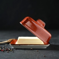 Маслёнка керамическая &laquo;Сапфир&raquo;, 16&times;12,5&times;7 см, цвет оранжевый