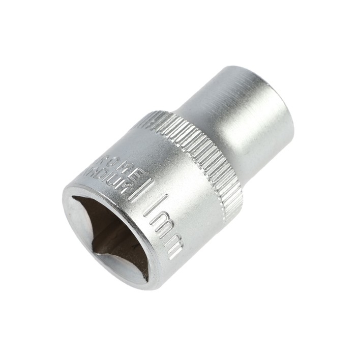 Головка торцевая шестигранная ТУНДРА, под квадрат 1/2 Головка торцевая шестигранная ТУНДРА, под квадрат 1/2", 11 мм, CrV