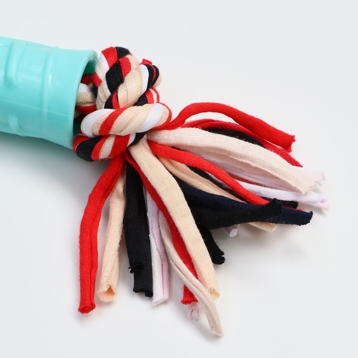 Игрушка-трубка с резьбой на канате Игрушка-трубка с резьбой на канате "Фонтан", трубка 7,5 см, микс цветов