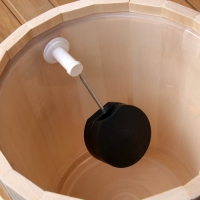 Обливное устройство из липы, 13л, пластиковая вставка, "Добропаровъ" Обливное устройство из липы, 13л, пластиковая вставка, "Добропаровъ"