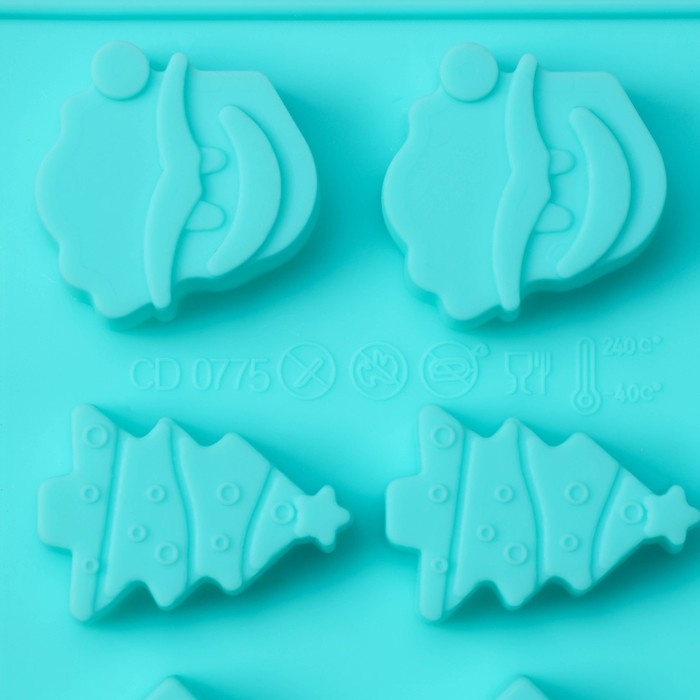 Форма для конфет и шоколада новогодняя Доляна &laquo;Новый год&raquo;, силикон, 21&times;10,5 см, 15 ячеек, цвет бирюзовый