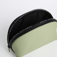 Косметичка на молнии, цвет зелёный Косметичка на молнии, цвет зелёный